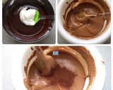 Foto langkah ke 4 dari resep Chocolate mousse cake.