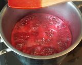 A picture of step 3 of Elderberry Jam.