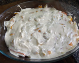 Foto del paso 2 de la receta: Fantasía de bizcochos rosados, fruta y crema de queso