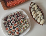 Foto del paso 10 de la receta: Sashimi, sushi, California rolls, Maki de atún y Maki de salmón