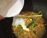 Foto langkah ke 2 dari resep Ayam Suwir Kondangan.