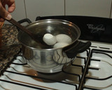Foto del paso 3 de la receta: Huevos Rellenos