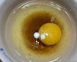 A picture of step 2 of Steamed Egg with Udon Noodles (Rice Cooker Recipe).