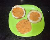 A picture of step 7 of Cheesy Chicken Discs.