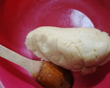 Foto del paso 4 de la receta: Masa de choux y crema pastelera (Croquenmbouche)