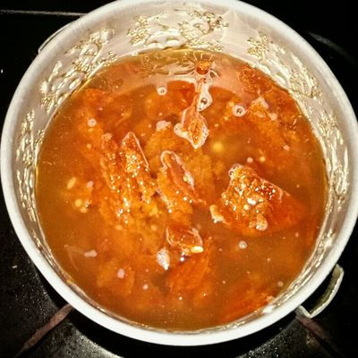 Berkova porno toplami Cuckold tukli mushuk