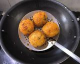 A picture of step 9 of Sabudana Vada Pops.