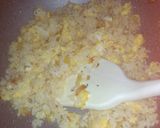 Foto langkah ke 3 dari resep Egg Butter Rice.
