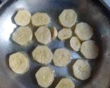A picture of step 1 of Green Banana omelette.