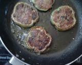 A picture of step 2 of Stuffed capsicum rings.