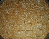 तिळ, गुळ आणि शेंगदाण्याची वडी (til gul shengdana vadi recipe in marathi) रेसिपी स्टेप 5 फोटो