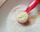 A picture of step 1 of Glazed doughnuts.