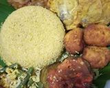 Foto langkah ke 10 dari resep Nasi Ampok Komplit.