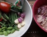 Foto langkah ke 1 dari resep Tumis Ati Ayam Kacang Panjang Pedas.