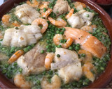 Foto del paso 7 de la receta: Cazuelita de rape y salmón con langostinos