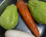 Hình bước làm 1 của món Su hào hầm xương