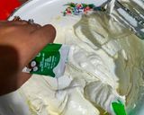 Foto langkah ke 3 dari resep Bolu Pandan Kukus.