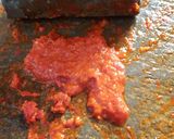 A picture of step 4 of Lahsun Mirch ki Chutney(sill btay wali) aka Lal Chutney.