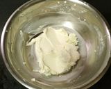 A picture of step 8 of No - bake melon cheese cake.