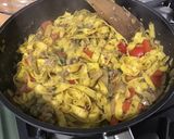 Une image de l'étape 14 de Tagliatelles aux sardines, poivron rouge et persil.