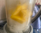 Foto del paso 1 de la receta: Mezcalita de Piña o Mango
