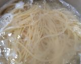 Foto langkah ke 2 dari resep Spaghetti bolognese.