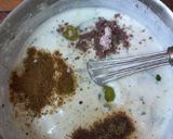 A picture of step 2 of Raw mango & grapes raita.