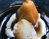 A picture of step 4 of Spiced Poached Pear.