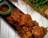लौकी प्याज़ पकौड़ा (Lauki Pyaz pakoda recipe in hindi) रेसिपी चरण 5 फोटो