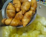 Foto langkah ke 7 dari resep Pisang Molen Renyah.