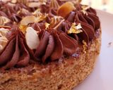 Foto del paso 5 de la receta: Tarta de nueces con ganache de café y trufa de chocolate