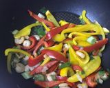 彩椒炒蝦仁的食譜步驟2照片
