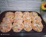 Foto langkah ke 6 dari resep Pizza mini.