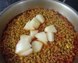 A picture of step 2 of Sprouted moong & potato usal.