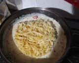 Foto langkah ke 4 dari resep Tuscan salmon pasta.