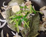 Foto langkah ke 4 dari resep Telur Ceplok Bumbu Kecap.
