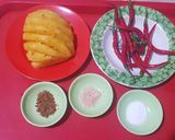 Foto langkah ke 1 dari resep Sambal Nanas Khas Palembang.