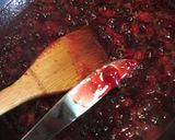 A picture of step 3 of Mix Berry Jam.