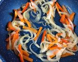 Foto del paso 4 de la receta: Salmón en salsa de coco 🥥