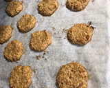 Foto del paso 5 de la receta: Galletas fáciles avena y plátano (sólo 3 ingredientes)