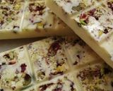 A picture of step 3 of Rasmalai Chocolate Bars.
