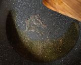 A picture of step 2 of Vegetable Vermicelli upma.