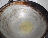 รูปขั้นตอนการทำที่ 2 ของ ไก่ผัดพริกเหลืองโหระพา