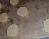 A picture of step 5 of Buttery shortbread.