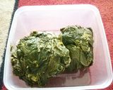 Foto langkah ke 1 dari resep Sayur santan daun singkong.