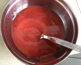 A picture of step 5 of Eggless Strawberry Custard.