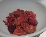 A picture of step 1 of Chicken Liver Adobo.