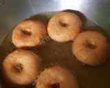 Foto langkah ke 5 dari resep Donat labu kuning.