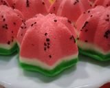 Foto langkah ke 9 dari resep Bolu kukus santan (semangka).