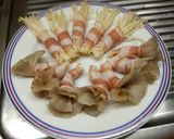 รูปขั้นตอนการทำที่ 2 ของ หมูม้วนเห็ดบัตเตอร์โชยุยากิ